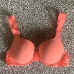 Victorias Secret Coral Bra
